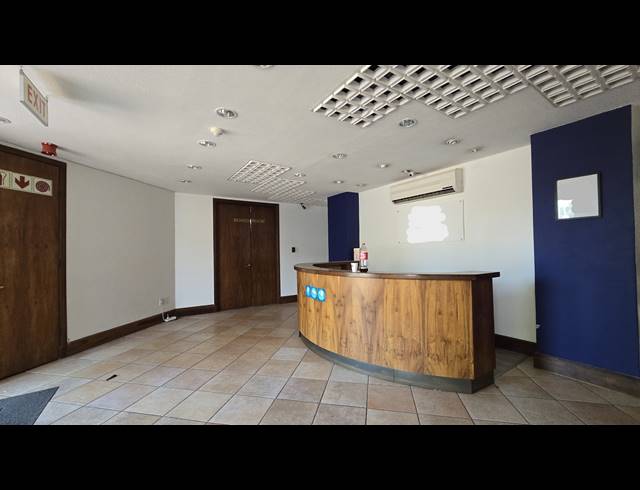 6,241M² BUSINESS CENTRE FOR SALE IN HELDERKRUIN